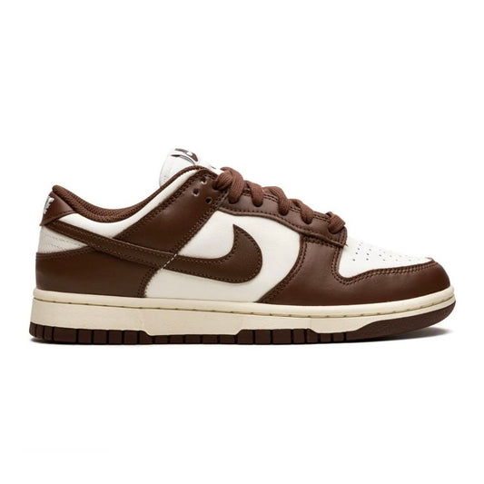 Dunk Low Cacao Wow vista di lato, colore marrone e bianca/panna